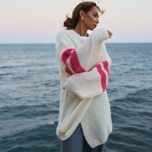 Kardigan bez zapięcia z alpaką i wełną merino - Kardigan Lizz Pink Stripes - sklep More'moi - Rozmiar: S/M