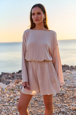 Beżowe szorty damskie, z wiskozy, na plażę - Szorty Summer Oyster White - sklep More'moi - Rozmiar: XL szyte w Polsce