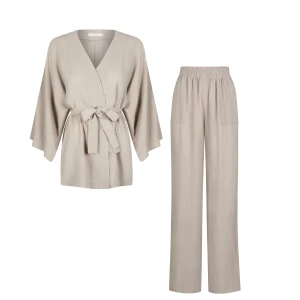 Beżowy zestaw wakacyjny: kimono i spodnie wide-leg, wiskoza z lnem - Zestaw Summer and Wide Safari - sklep More'moi