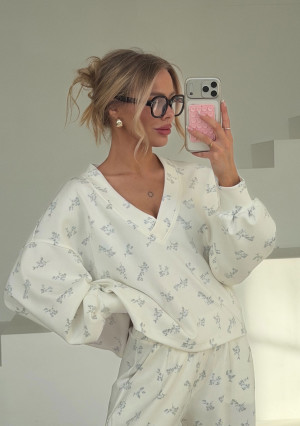 Ollie - Bluza z dzianiny soft Blue Flowers