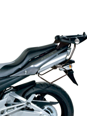 Stelaż GIVI pod kufer centralny Monokey Suzuki GSR 600 (06-11)[płyta Monokey w zestawie]