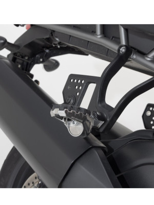 Podnóżki pasażera EVO SW-MOTECH do Harley-Davidson Pan America (RA1250) RA1 (21-)/ ST (24-)/ BMW R1300 GS (23-)
