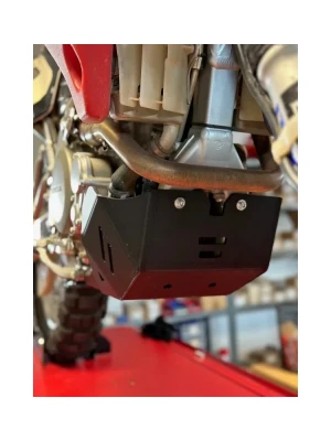 Płyta pod silnik AXP Racing Honda XR 650 L/R (00-07) czarna