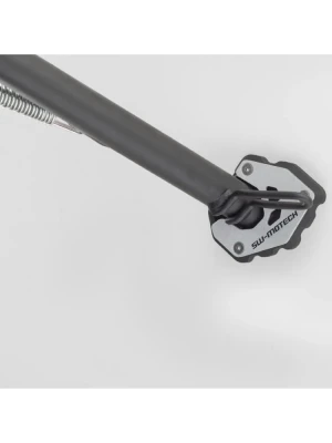 Poszerzenie stopki bocznej SW-Motech Triumph Trident 660 (24-)/ 800 (25-) czarno-srebrne