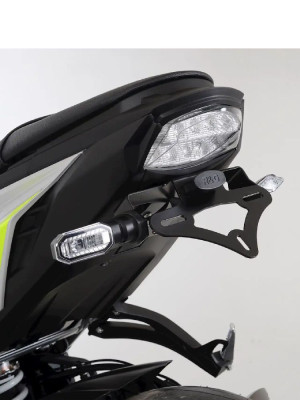 Mocowanie tablicy rejestracyjnej R&G do Suzuki GSX-S 950/ 1000 (21-) czarne
