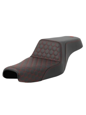 Kanapa motocyklowa dla kierowcy i pasażera Saddlemen Step-Up HC Harley Davidson Sportster XL 883/ 1200 (04-22) czarno-czerwona [do zbiornika paliwa o