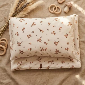 Pościel Do Przedszkola Z Wypełnieniem I Workiem – Komplet 5 elementów | Little Brown Flowers