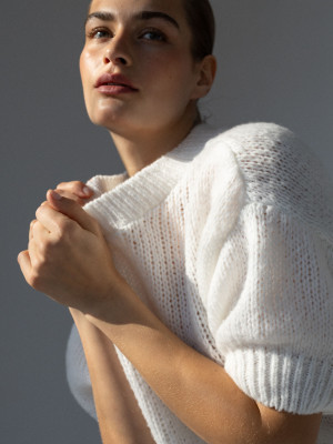 wełniany sweter z krótkim rękawem ONO off-white - XS/S