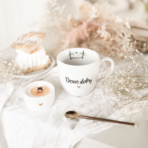 Biały kubek porcelanowy 300 ml - napis dzień dobry kotku ze złotym sercem na walentynki dla ukochanej osoby