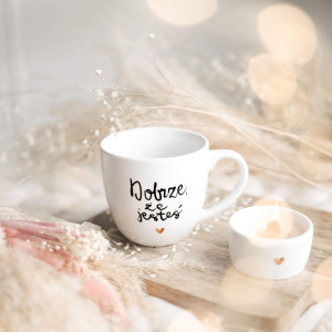 Biały Kubek Porcelanowy 300 ml - Napis Dobrze, że Jesteś z Motywem Złotego Serca dla Przyjaciółki na Urodziny