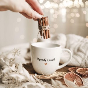 Biały kubek porcelanowy 300 ml - motyw złotego serca z napisem wspaniały dziadek dla dziadka na Dzień Dziadka