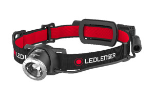 Czołówka Ledlenser H8R Gift Box 600 lumenów czarno-czerwona