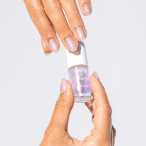 Lakier klasyczny Luminous Glow Purple 7,2 ml