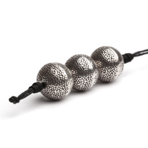 Długi naszyjnik Trzy Srebrne Kule