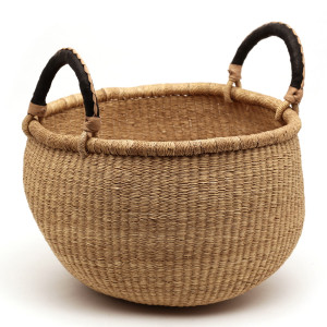 Duży naturalny kosz z trawy słoniowej okrągły