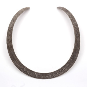 Szeroka kolia ze srebra