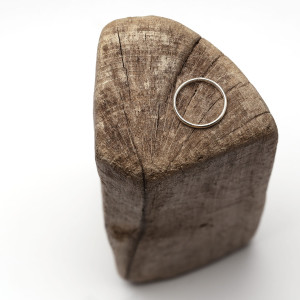 Drobna klasyczna obrączka ze srebra