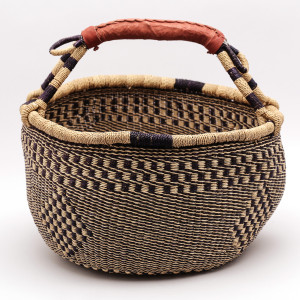 Afrykański kosz zakupowy typu Bolga z uchem do ręki