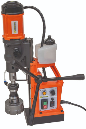 Wiertarka - gwinciarka magnetyczna TPC 2400 PRO BERNARDO