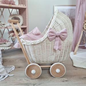 Wózek wiklinowy dla lalek w stylu retro pchacz dumpy ecru z pościelą