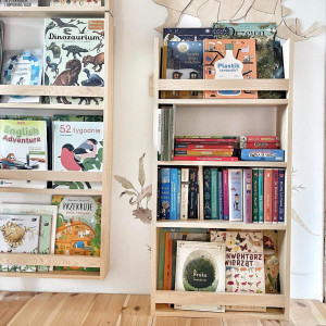 Drewniany regał biblioteczka dla dzieci