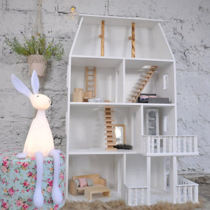 Drewniany domek dla lalek duży z poddaszem