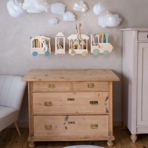 Drewniana półka Ciuchcia Naturalna Kolorowa