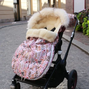 Wełniany wodoodporny śpiworek do wózka – Flowery