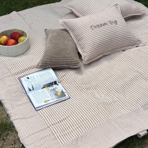 Beige Stripes – muślinowy koc piknikowy XXL – mata piknikowa 180×150 cm