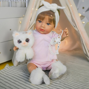 Lalka Reborn Alina Kawaii z maskotką Marina & Pau 1159