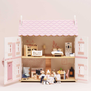 Drewniany domek dla lalek Sophie Le Toy Van + mebelki
