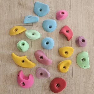 Kamienie do ścianki wspinaczkowej – zestaw 15 sztuk Mix
