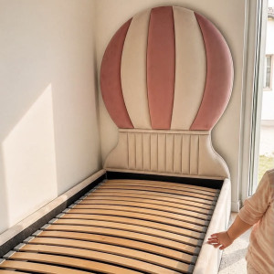 Łóżeczko tapicerowane z zagłówkiem BALON – Bezpieczne Łóżko dla Dziecka