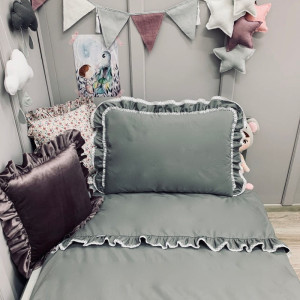 Komplet pościeli z wypełnieniem Grafitowa z Koronką