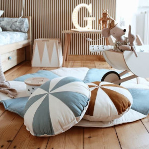 Lniana patchworkowa poduszka Karmel