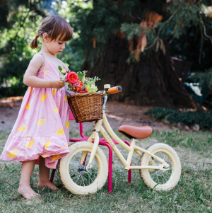 Banwood FIRST GO! dziecięcy rowerek biegowy cream