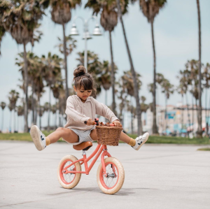 Banwood FIRST GO! rowerek biegowy coral