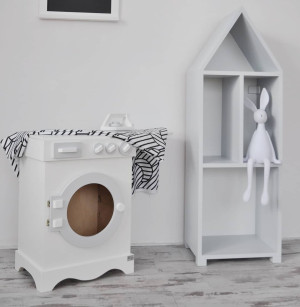 Drewniana pralka zabawka