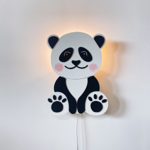 Drewniakowa – Lampka nocna „Panda” – wisząca dekoracja ścienna dla dzieci