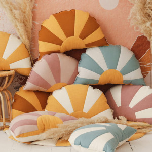 Poduszka słońce "Carmel by the sea"