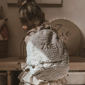 Plecak dziecięcy Teddy z haftowanym imieniem – szary