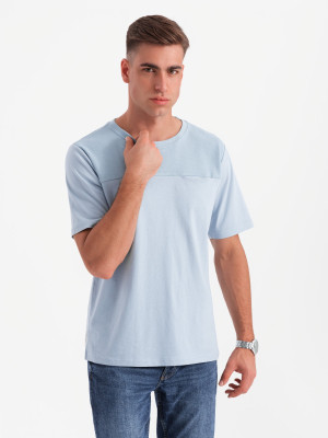 Męski t-shirt LOOSE FIT z kieszonką – błękitny V4 OM-TSCT-0171