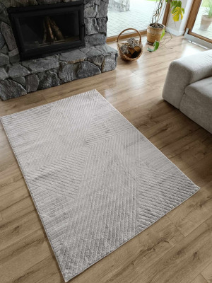 Dywan nowoczesny pluszowy,kolor beż 120x170cm z krótkim miękkim włosiem.