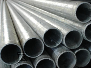 Rura stalowa 1/2" ze szwem ocynk (21.3X2.3). Sztangi 6 metrów S195T EN 10255 (S195T = 2P235TR1)