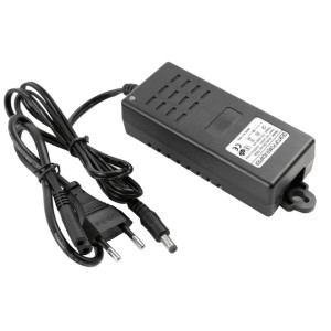 Steckernetzteil mit separatem Eurostecker Stecker Netzteil stabilisiert 12V 60W 5A