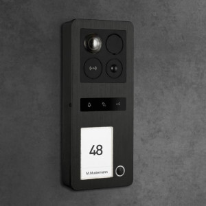 BALTER ERA IP & 2-Draht BUS Aufputz-Türstation für 1 Teilnehmer, Full HD, IR, 180° Ultraweitwinkelkamera, RFID