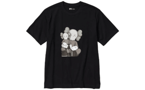 Kaws x Uniqlo Tee Black