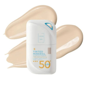 Lavish Care Tinted Mineral Mineral Αντηλιακή Κρέμα Προσώπου SPF50 με Χρώμα No1 Light Shade 50ml