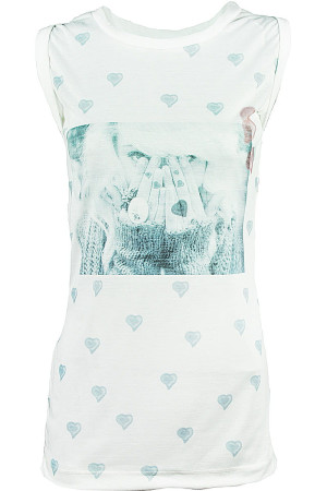 Biały T-shirt, Serca