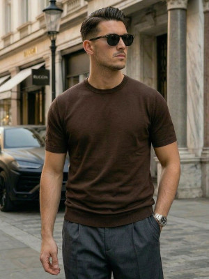 T-shirt męski z dzianiny brązowy OZONEE O/MT955